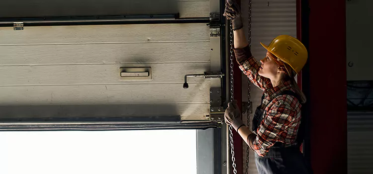 Addressing Common Garage Door Stoppage Issues in Brooklyn Park, MN
