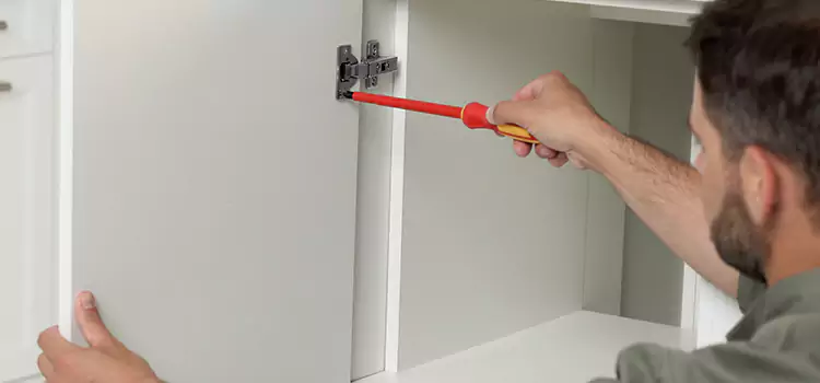 Screen Door Hinge Repair Brooklyn Park