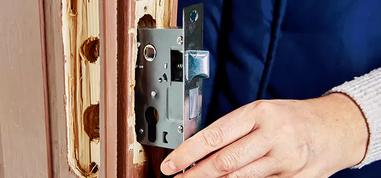 Garage Door Lock Replacement Brooklyn Park